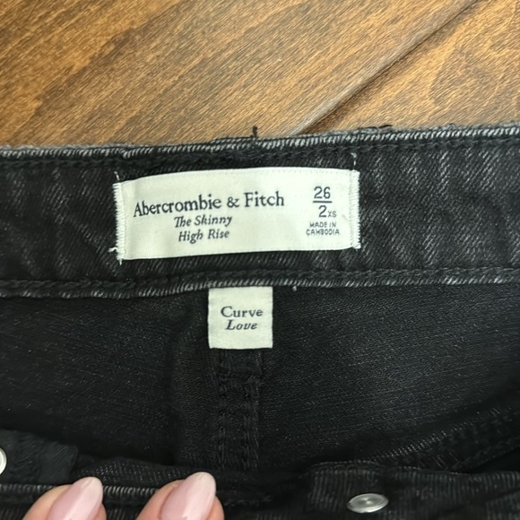 Excellent condition Abercrombie jeans - Picture 2 of 4